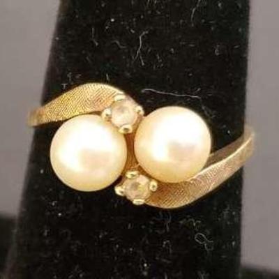 10K Gold Double Cultured Pearl & Diamond Ring - Size 6