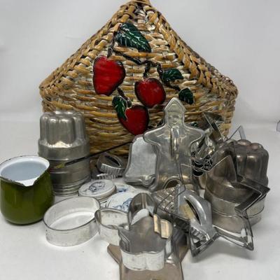 Vintage Kitchen Aides: Cookie Cutters, Molds & Tin Measurer