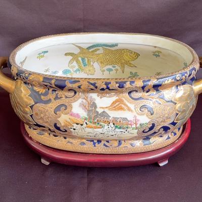 Chinese Export Porcelain Foot Bath 