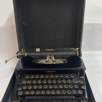Vintage Corona Flat Top Typewriter