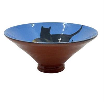 Lot 136   
Westcote Bell Pottery Cat Silhouette Potter Bowl By Vaughn Smith