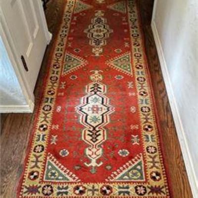 Lot 079  
Hand Knotted Wool Runner Rug