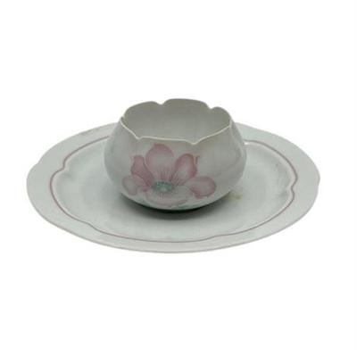 Lot 085   
J. Seignolles Limoges France Exclusivity Isis Pink White Floral Candle Holder