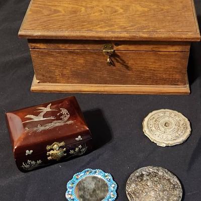 Boxes And Compacts