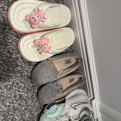 Sale Photo Thumbnail #166