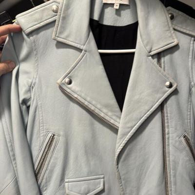 Sale Photo Thumbnail #279