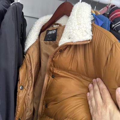 Sale Photo Thumbnail #198