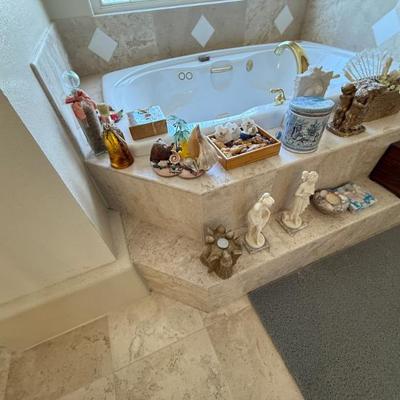 Sale Photo Thumbnail #145