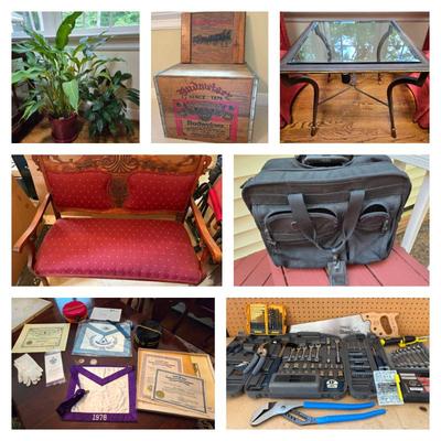 Estate sale photo
