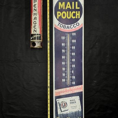 Vintage Tobacco-Themed Wall Decor