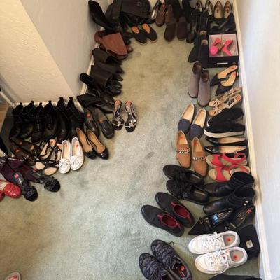 Sale Photo Thumbnail #195