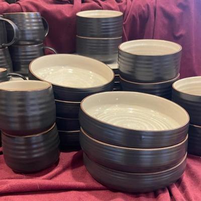 Crate and Barrel service for 8