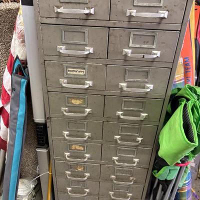 Sale Photo Thumbnail #778
