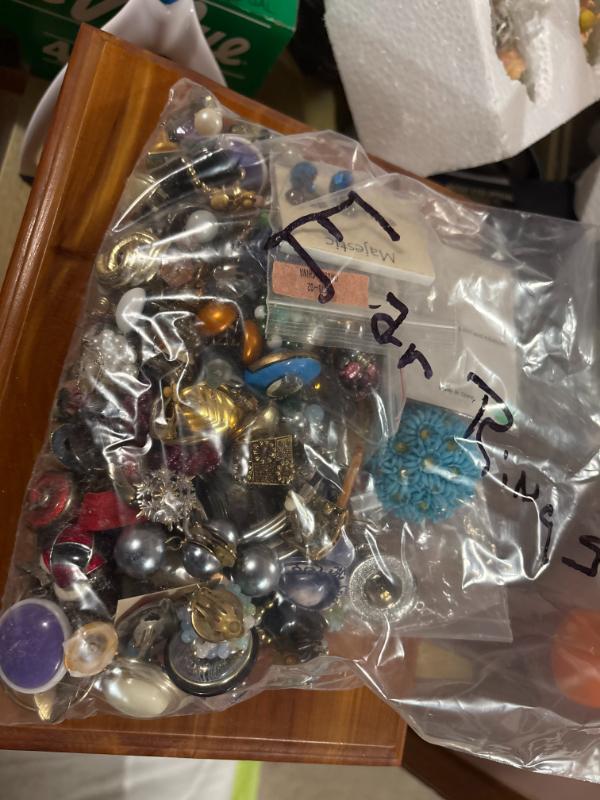 Sale Photo Thumbnail #614