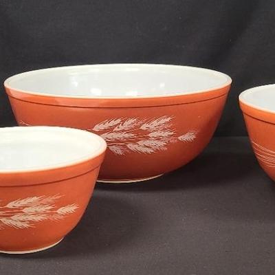Autumn Harvest - Pyrex Mixing Bowl Set of 4