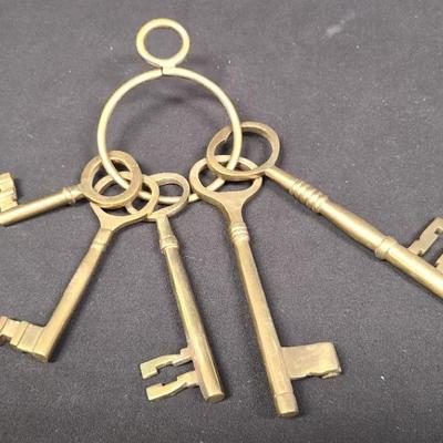 Unlock The Past Skeleton Keys
