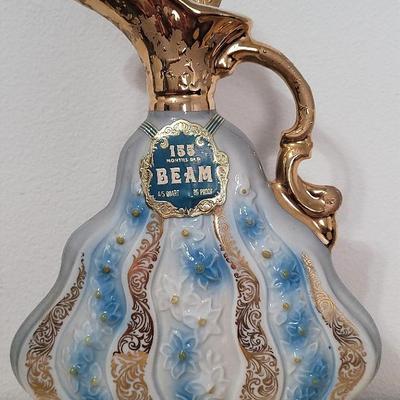 Jim Beam Charisma Kentucky Whiskey Decanter 1970s