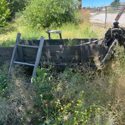 Sale Photo Thumbnail #200: Old carts 