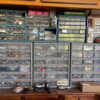 Sale Photo Thumbnail #134: Tool holders 