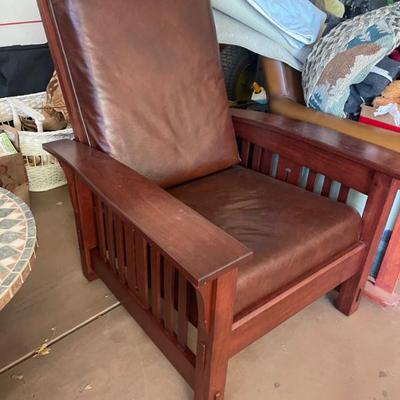 Sale Photo Thumbnail #158: Craftsman chair 
