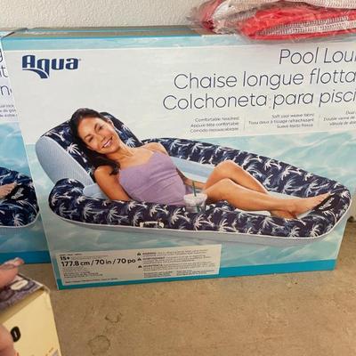 Sale Photo Thumbnail #69: Pool float new 