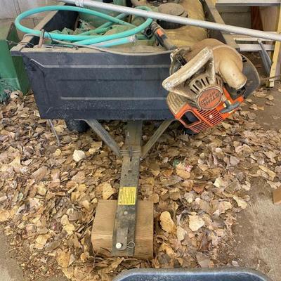 Sale Photo Thumbnail #179: Pull cart for ride on lawnmower 