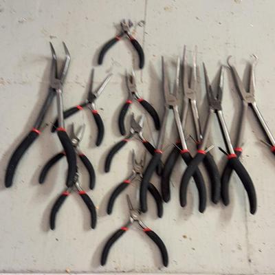 Pliers