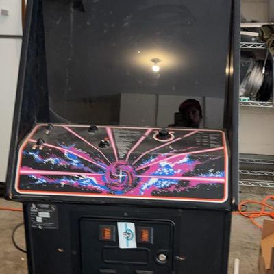 Atari Tempest Arcade Amusement  Cabinet Game