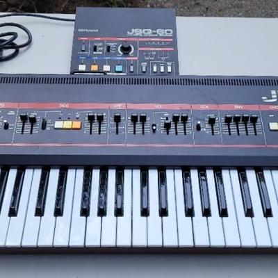 Roland Juno-60 61-key, 6-voice Polyphonic analog Synthesizer 
