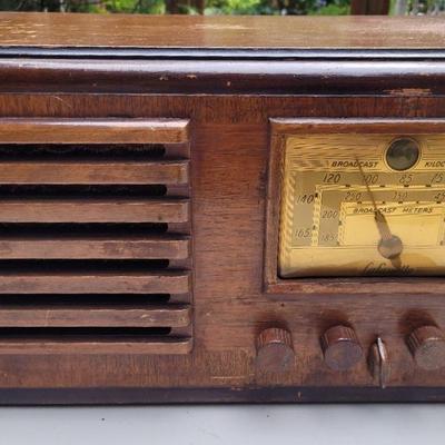 Lafayette Tube Radio 1940s-