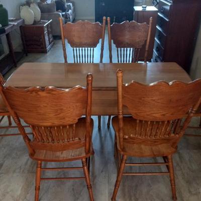 Rockport Double Drop Leaf Dining Table with 6 Side Chairs - 60" x 40" (22" w/o Leaves) x 29"