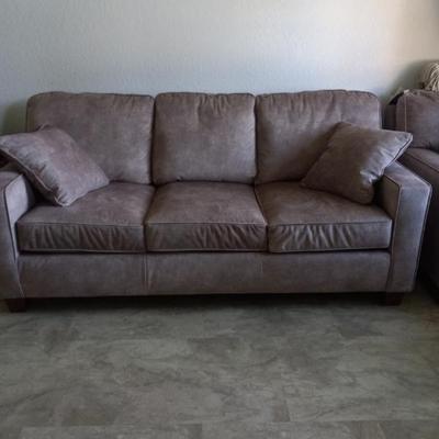 Best Home Furnishings Inner Spring Love Seat - Light Taupe - 77" x 40" x 36"