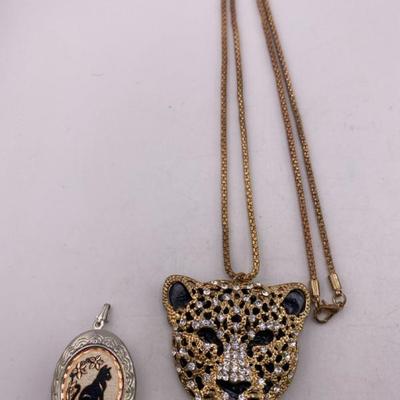 Sale Photo Thumbnail #402