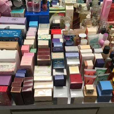 Sale Photo Thumbnail #309