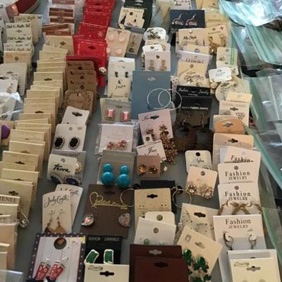 Sale Photo Thumbnail #16