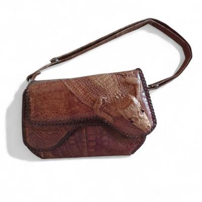Sale Photo Thumbnail #697
