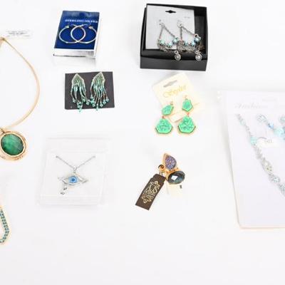 Sale Photo Thumbnail #189