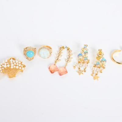 Sale Photo Thumbnail #106