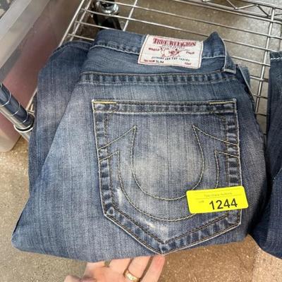 Sale Photo Thumbnail #294