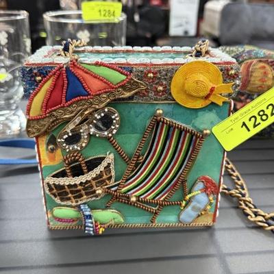 Sale Photo Thumbnail #335