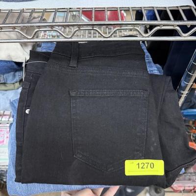 Sale Photo Thumbnail #322