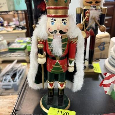 Sale Photo Thumbnail #142