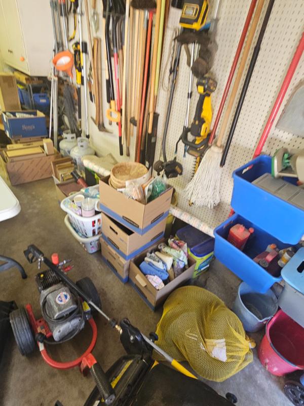 Sale Photo Thumbnail #51