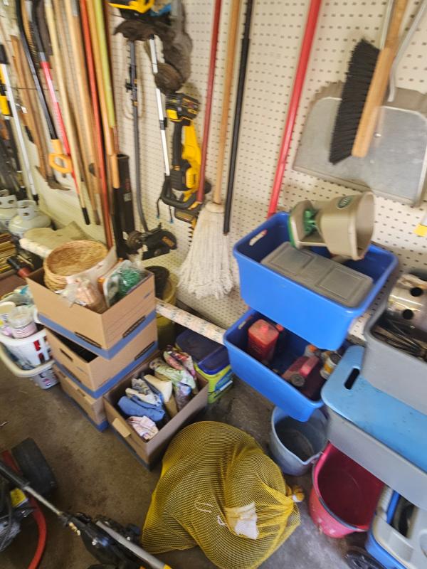 Sale Photo Thumbnail #48