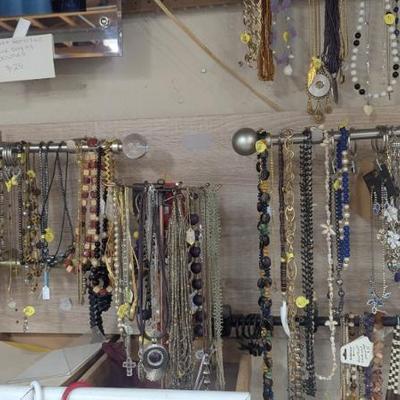 Sale Photo Thumbnail #499
