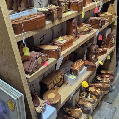 Sale Photo Thumbnail #389