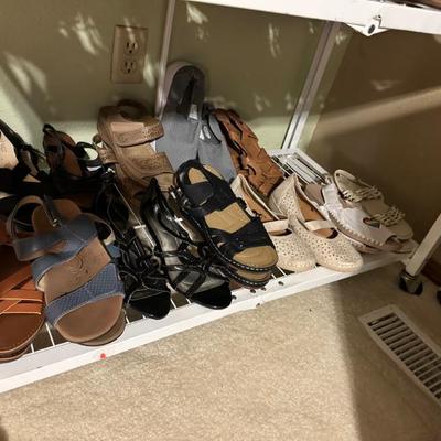 Sale Photo Thumbnail #137