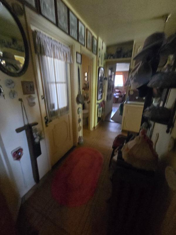 Sale Photo Thumbnail #18