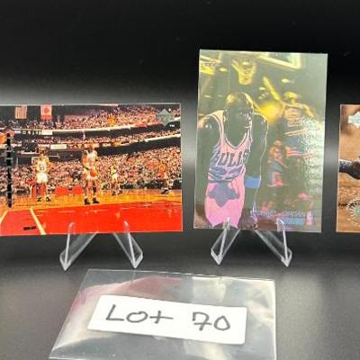 Sale Photo Thumbnail #71: (4) Michael Jordan Basketball Cards Chicago Bulls