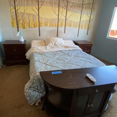 Bedroom Set Including Jerome’s-Pedic Adjustable Bed, Nightstands, Desk Lamp, & Desk